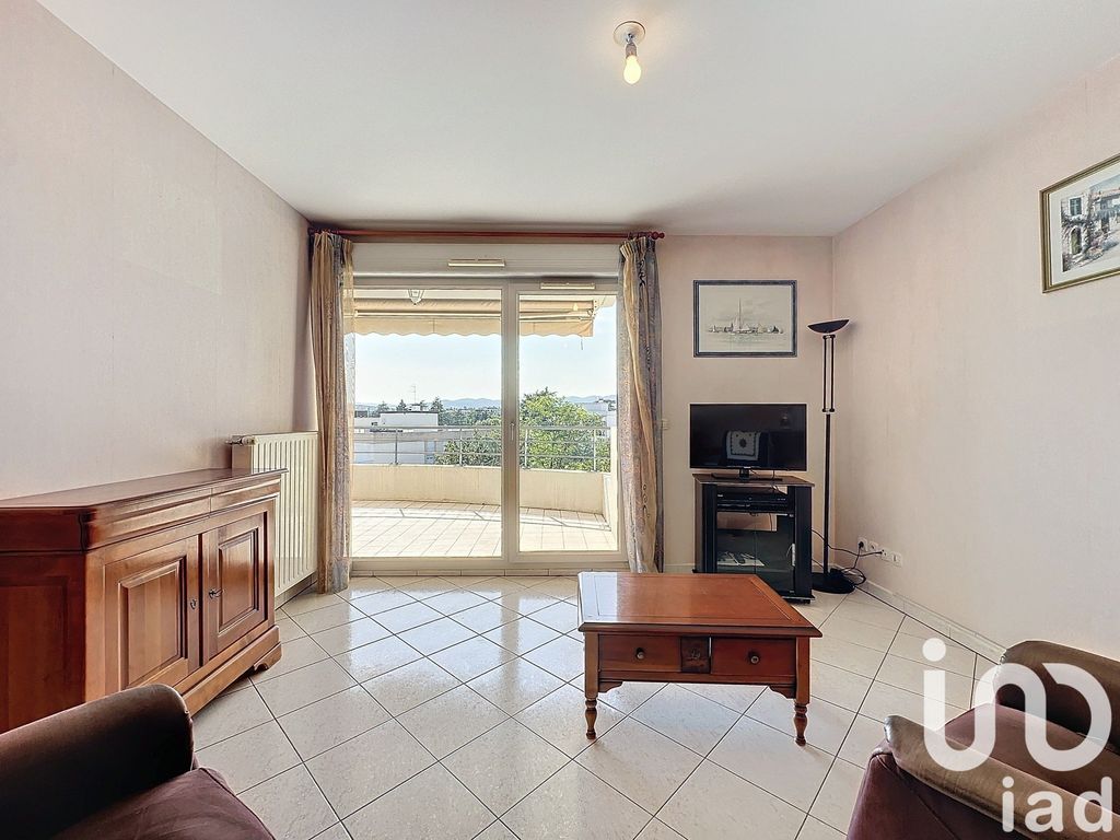 Achat appartement à vendre 4 pièces 86 m² - Tassin-la-Demi-Lune