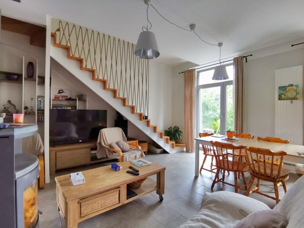 Achat maison à vendre 5 chambres 160 m² - Aubenas