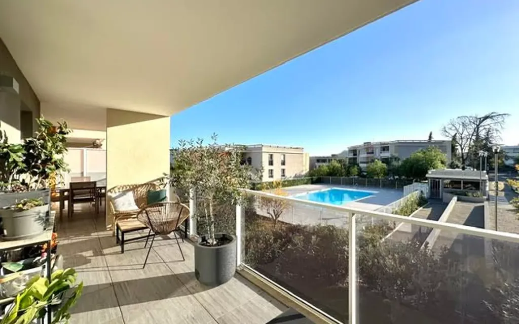 Achat appartement 3 pièce(s) Villeneuve-Loubet