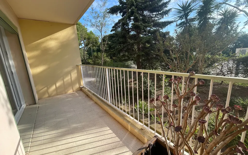 Achat appartement à vendre 4 pièces 68 m² - La Seyne-sur-Mer