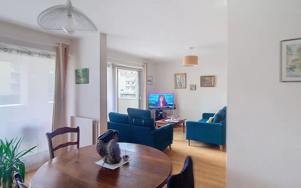 Achat appartement à vendre 3 pièces 84 m² - Pau