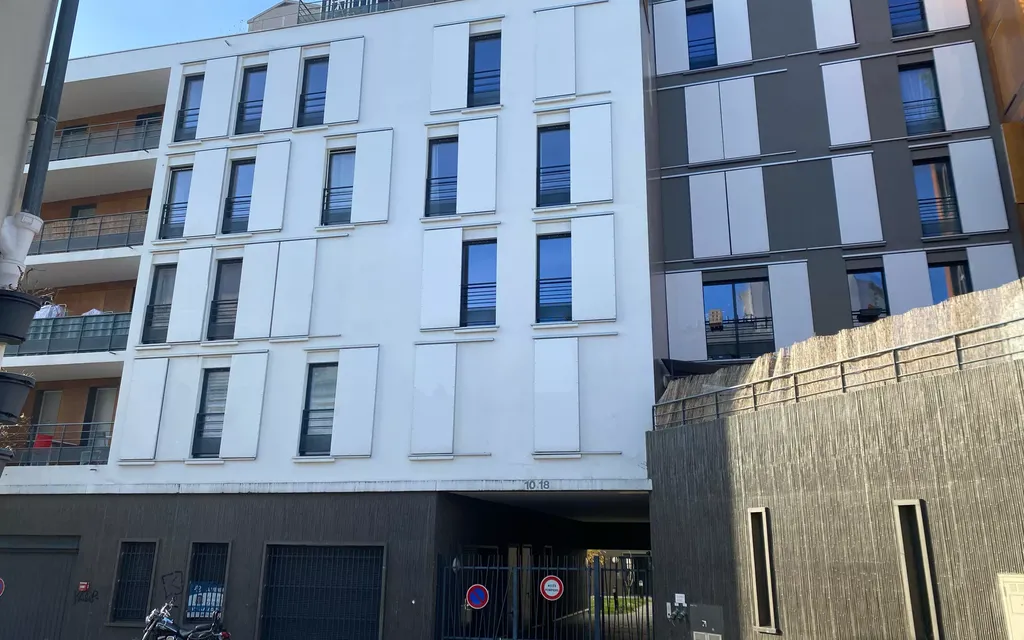 Achat appartement à vendre 2 pièces 52 m² - Bagnolet