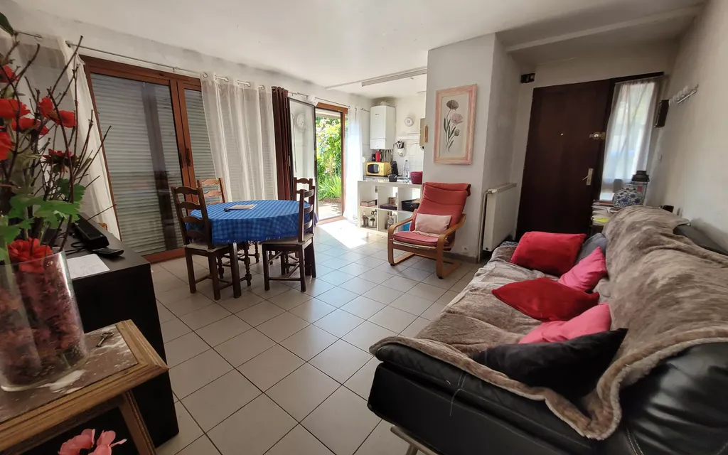 Achat maison à vendre 2 chambres 88 m² - Rungis