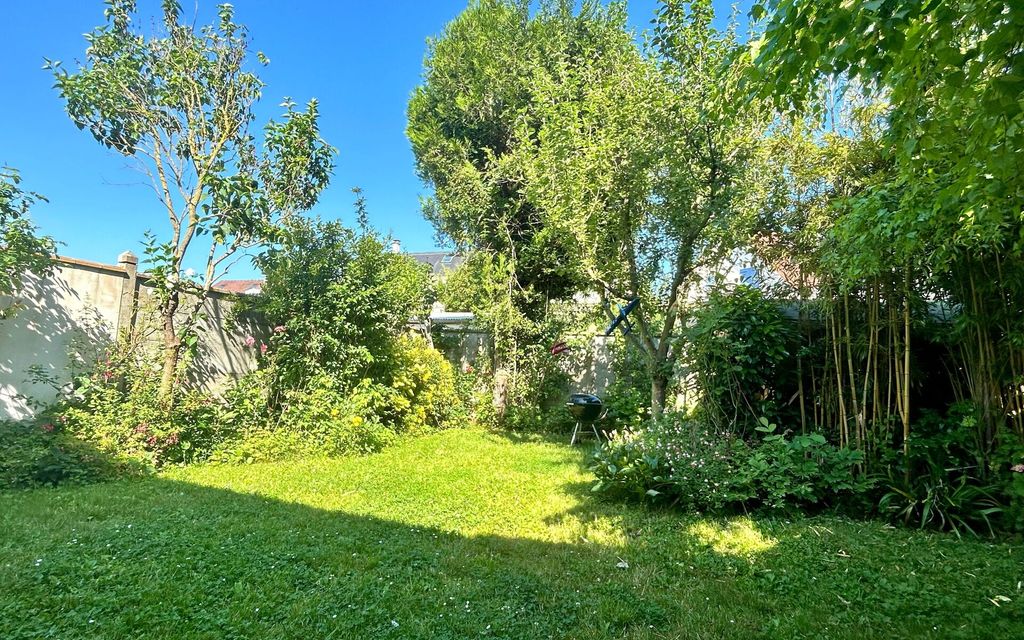 Achat maison à vendre 4 chambres 100 m² - Le Chesnay