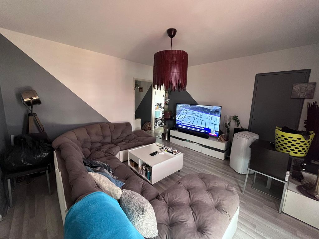 Achat appartement à vendre 4 pièces 73 m² - Marignane