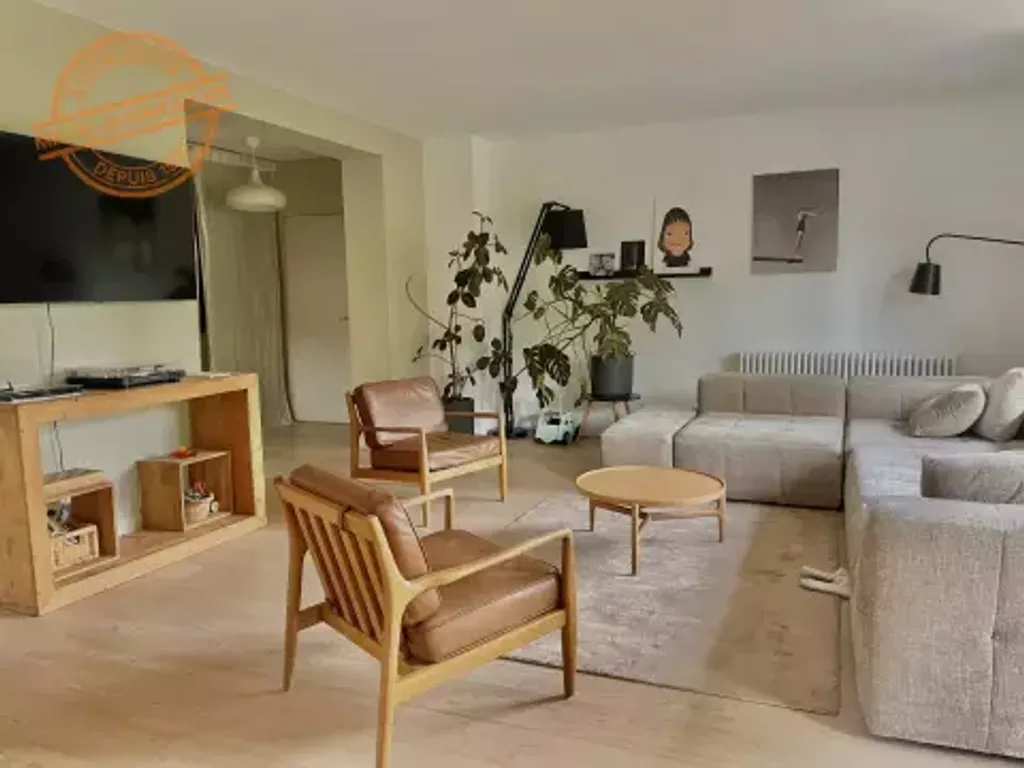 Achat maison à vendre 5 chambres 235 m² - Champagne-au-Mont-d'Or