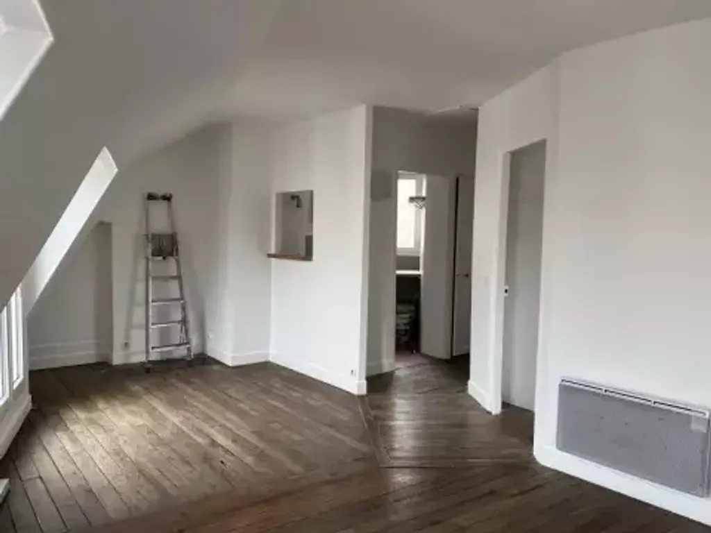 Achat appartement à vendre 2 pièces 44 m² - Paris 10ème arrondissement