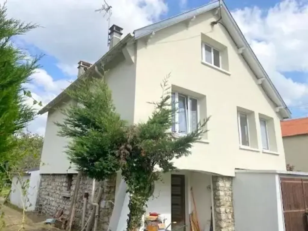 Achat maison à vendre 4 chambres 100 m² - Sainte-Geneviève-des-Bois