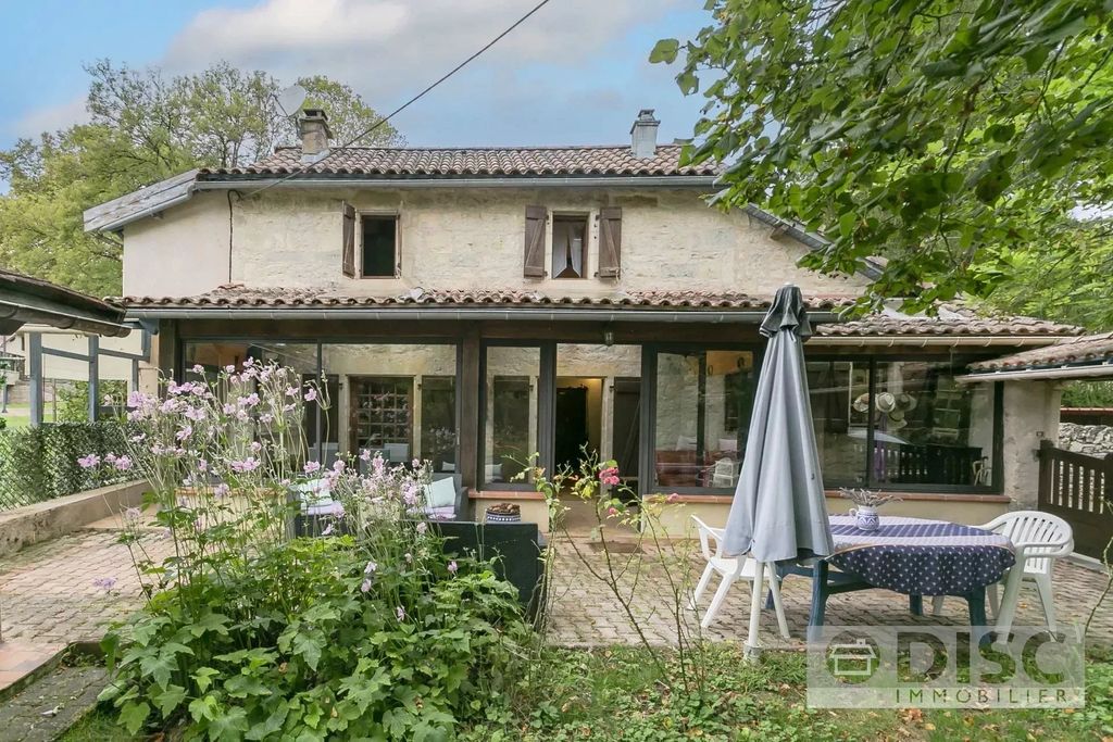 Achat maison à vendre 3 chambres 139 m² - Parisot