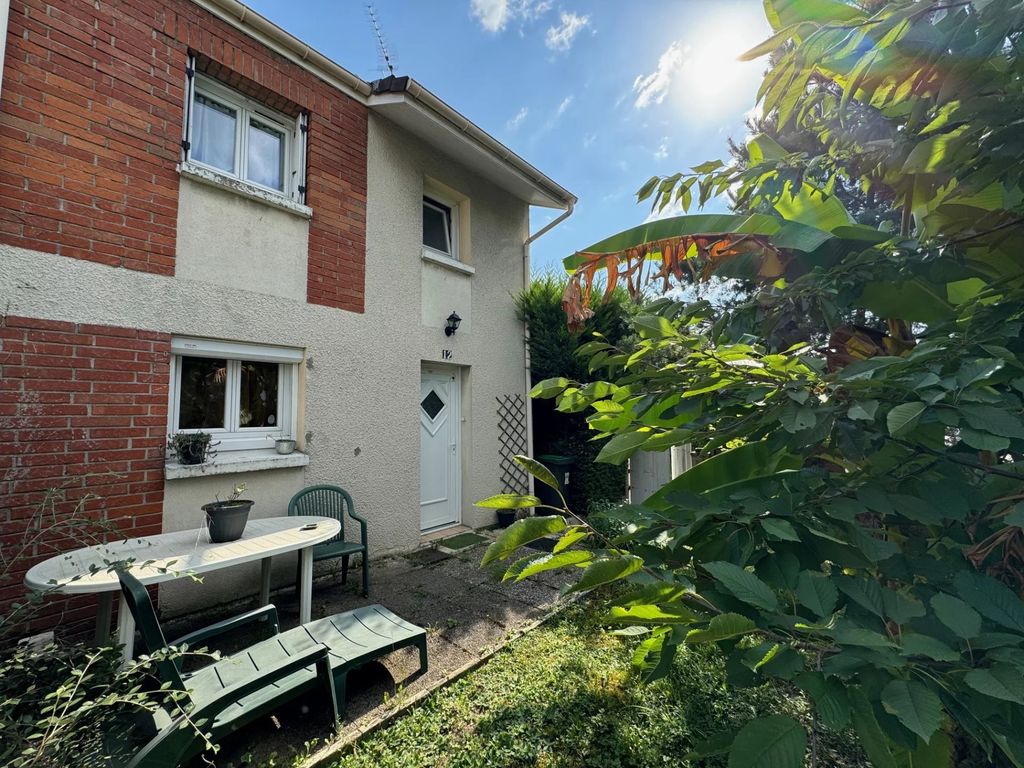 Achat maison à vendre 3 chambres 75 m² - La Norville