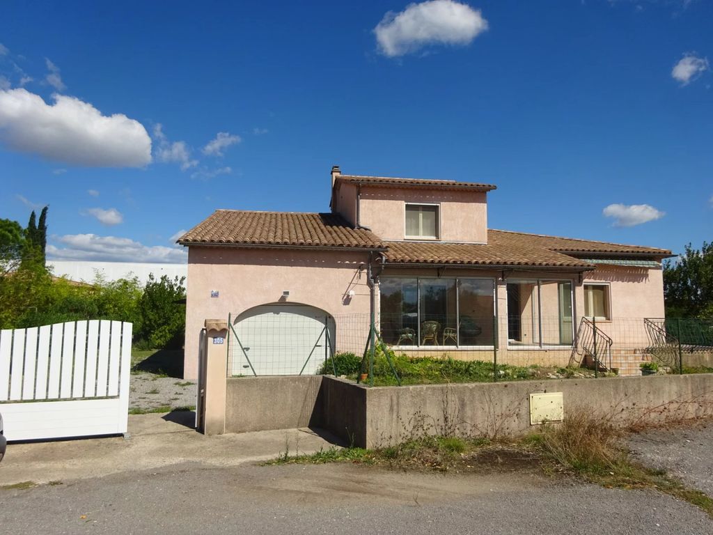 Achat maison à vendre 4 chambres 205 m² - Saint-Christol-lès-Alès