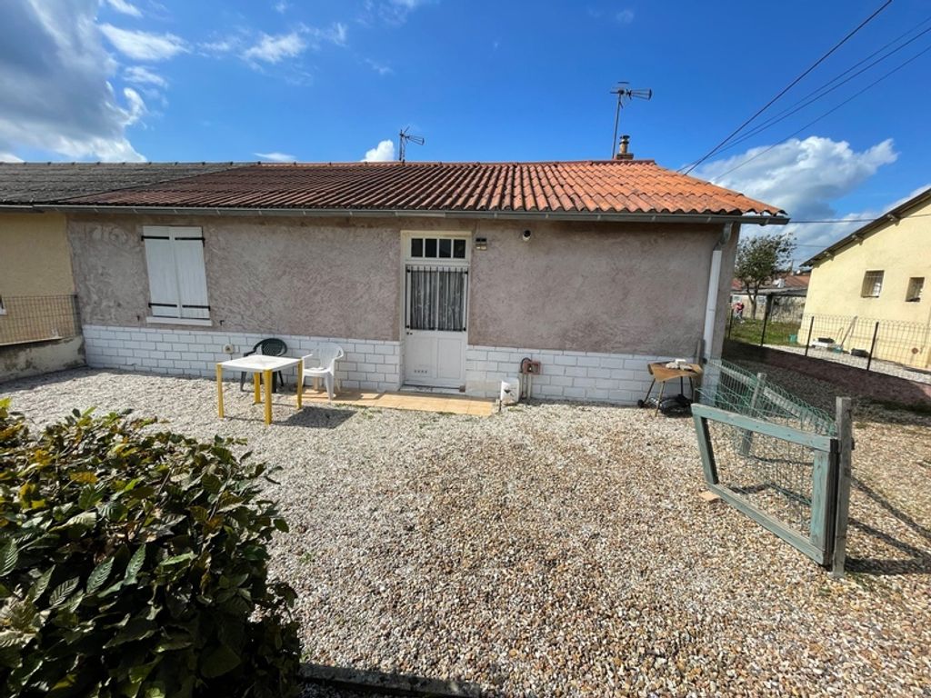 Achat maison à vendre 2 chambres 90 m² - Gueugnon