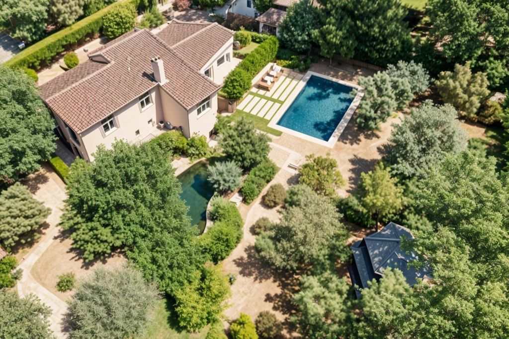 Achat maison à vendre 4 chambres 245 m² - Mougins