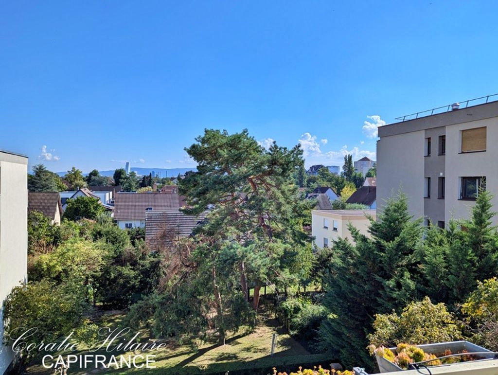 Achat appartement à vendre 4 pièces 94 m² - Huningue