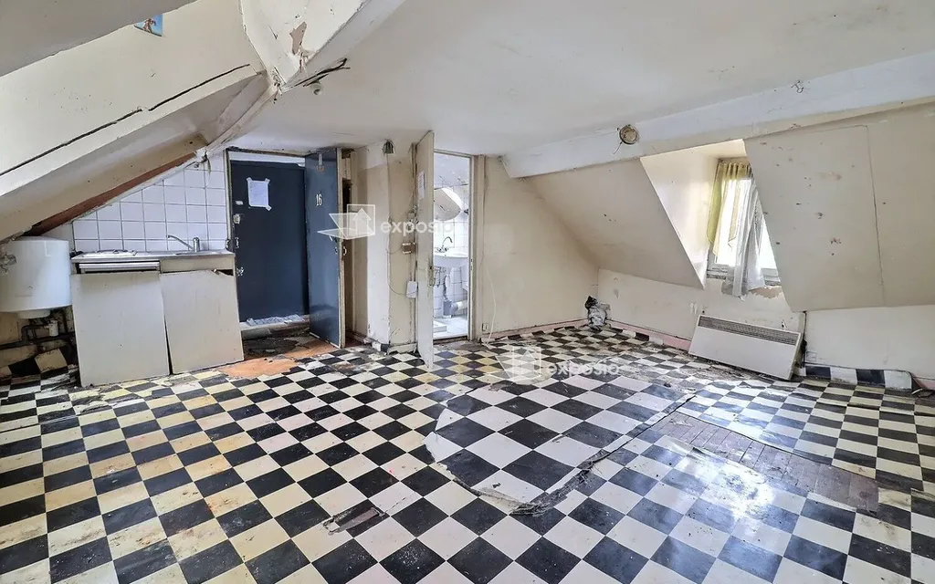 Achat studio à vendre 12 m² - Paris 18ème arrondissement