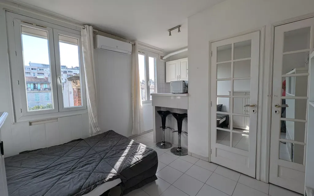 Achat studio à vendre 15 m² - Marseille 6ème arrondissement