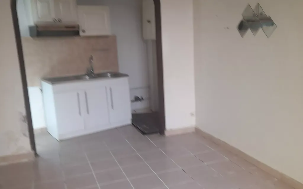 Achat maison à vendre 2 chambres 56 m² - Vinon-sur-Verdon