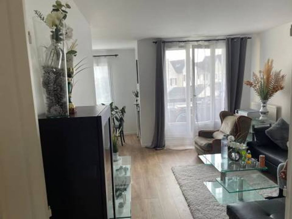 Achat appartement à vendre 3 pièces 67 m² - Lognes