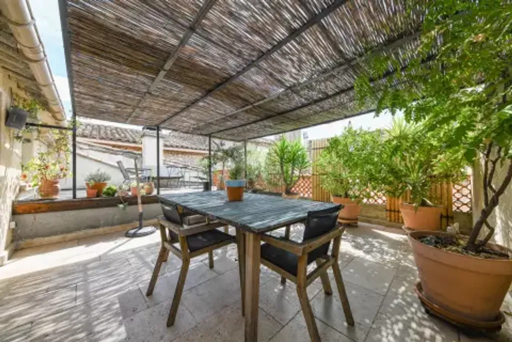 Achat maison à vendre 4 chambres 182 m² - Uzès