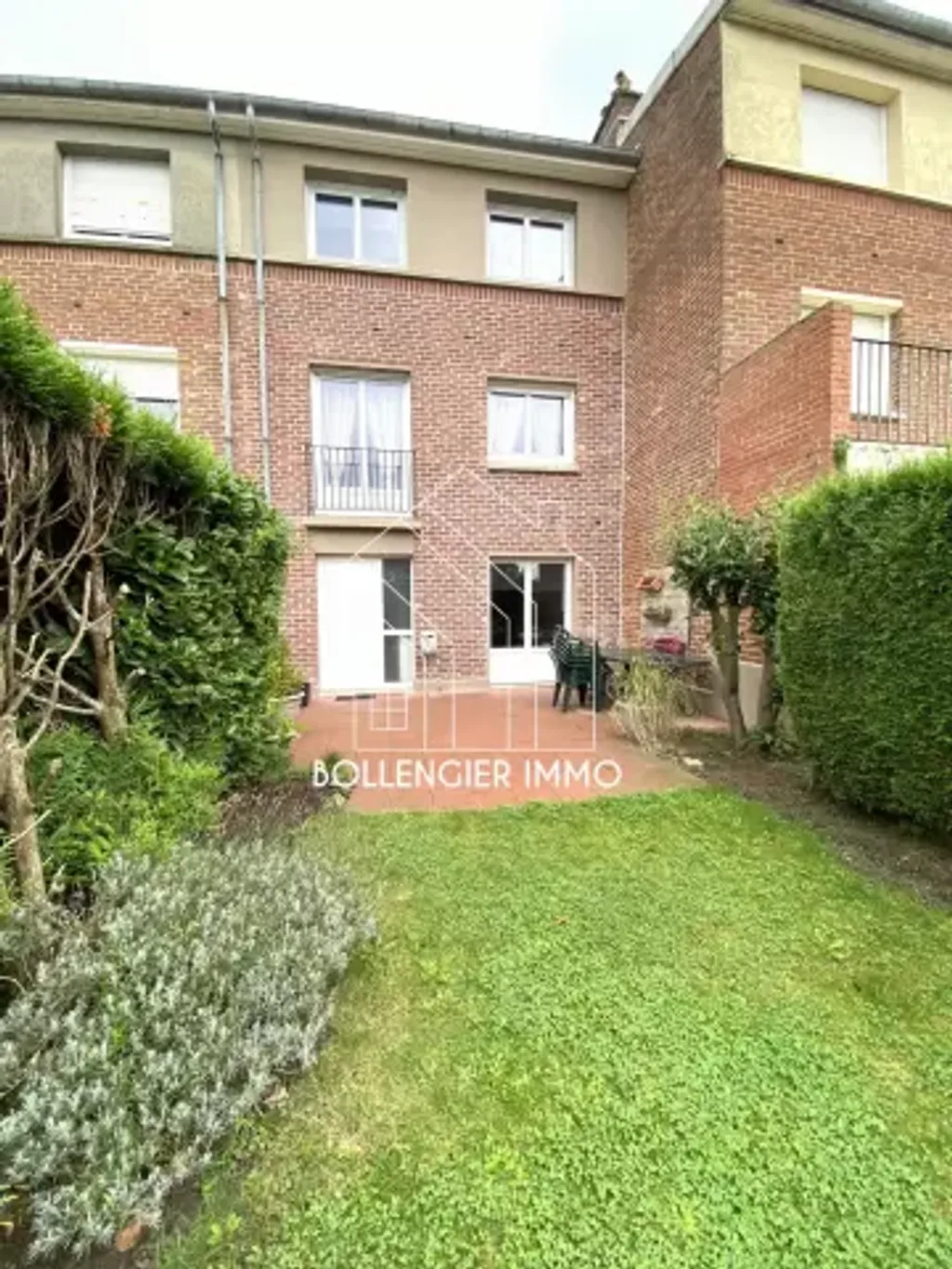 Achat maison à vendre 3 chambres 93 m² - Hazebrouck