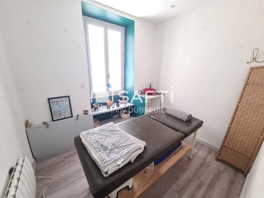 Achat maison à vendre 3 chambres 162 m² - Gonfaron