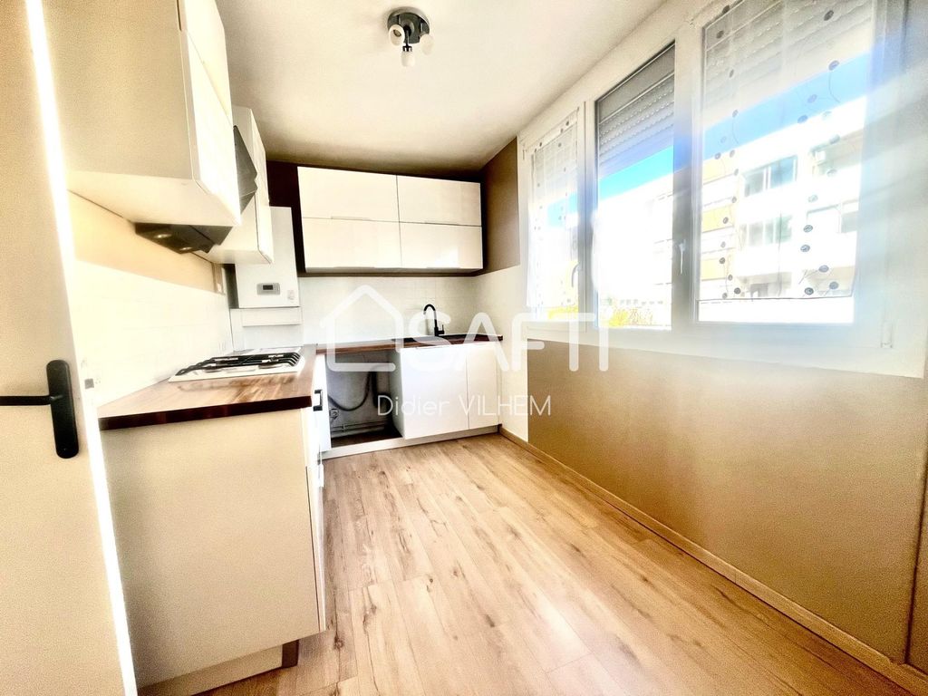 Achat appartement à vendre 3 pièces 70 m² - Balaruc-les-Bains