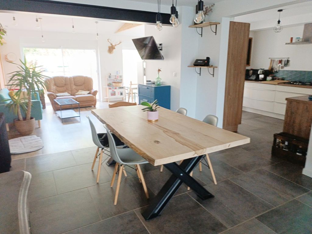 Achat maison à vendre 3 chambres 124 m² - Cholet