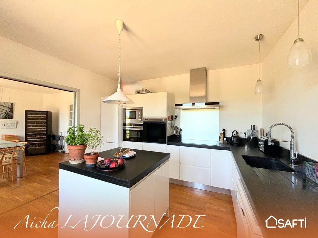 Achat appartement à vendre 6 pièces 172 m² - Avignon