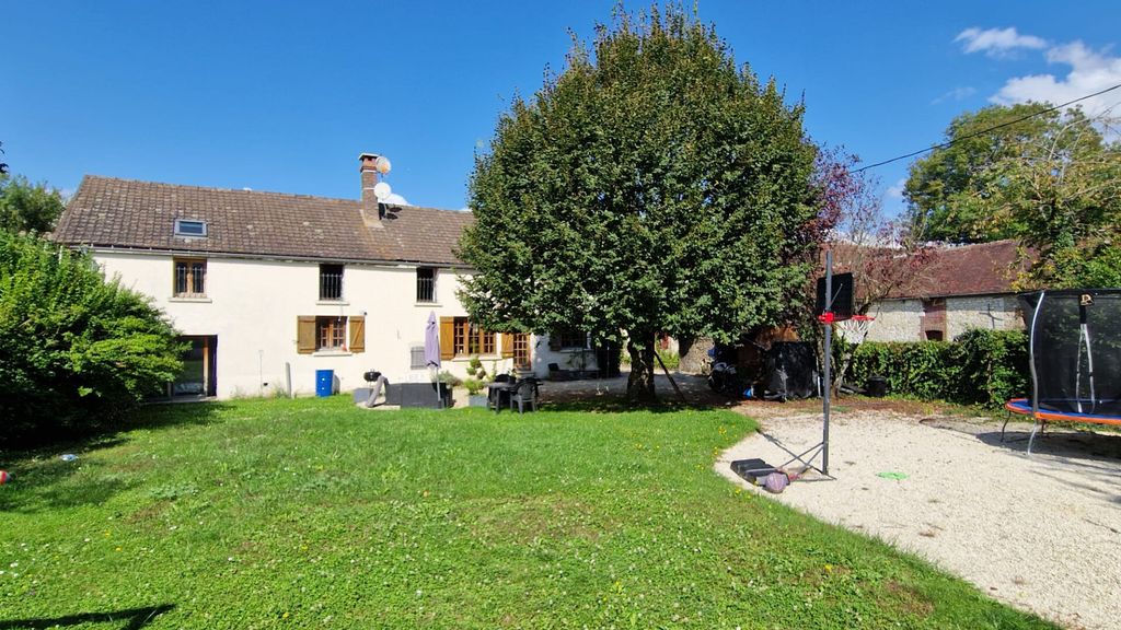 Achat maison à vendre 4 chambres 185 m² - Chassy