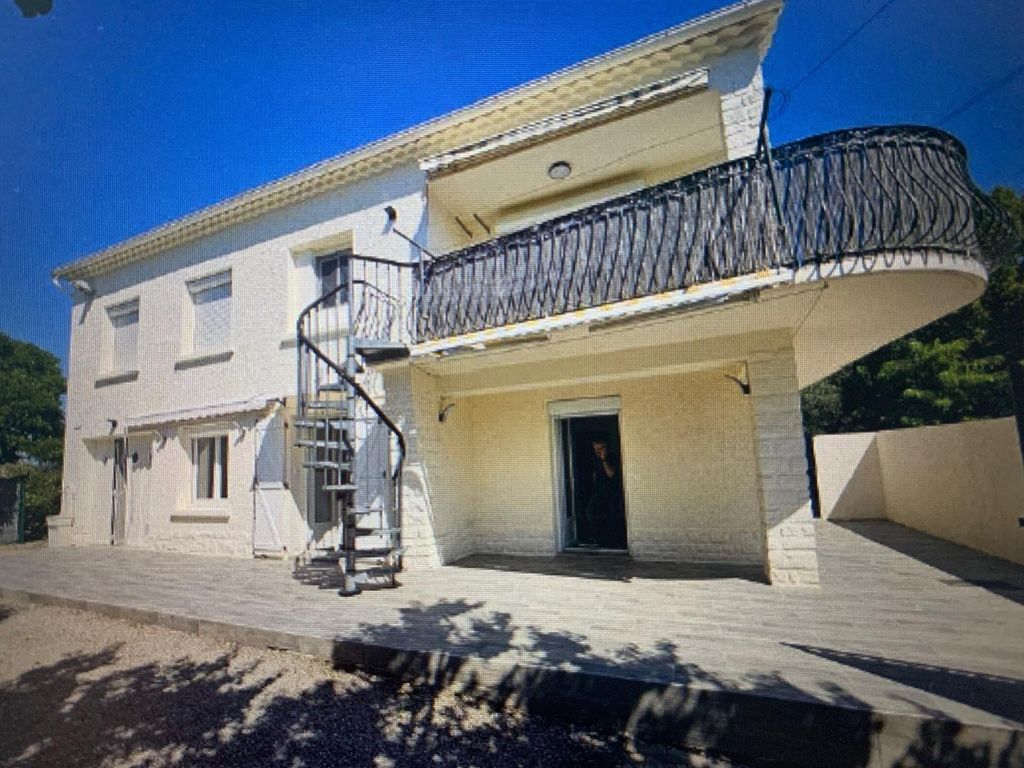 Achat maison à vendre 5 chambres 164 m² - Carpentras