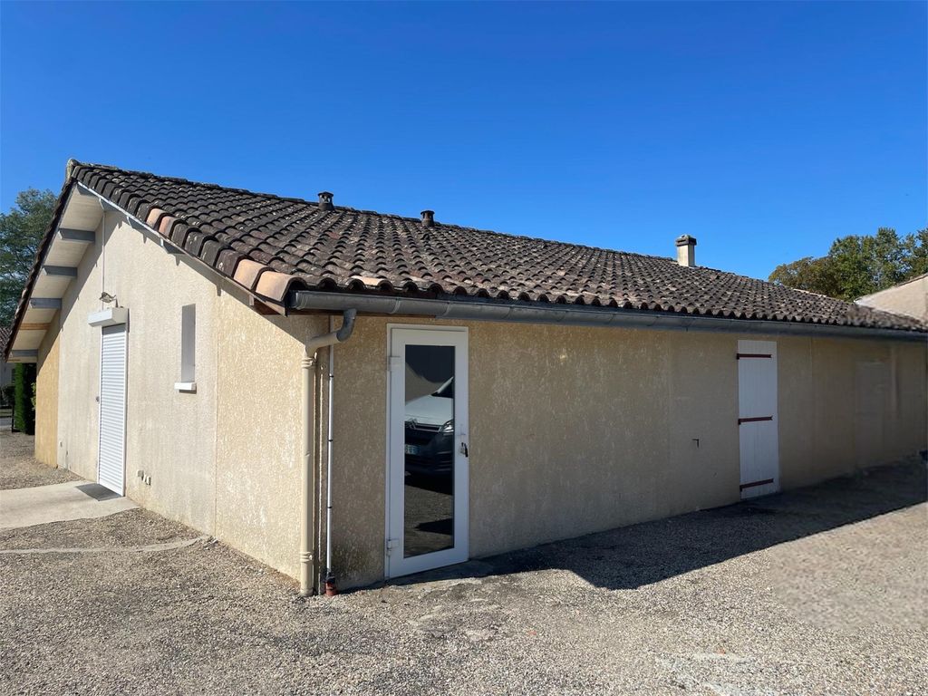 Achat maison à vendre 1 chambre 150 m² - Cudos