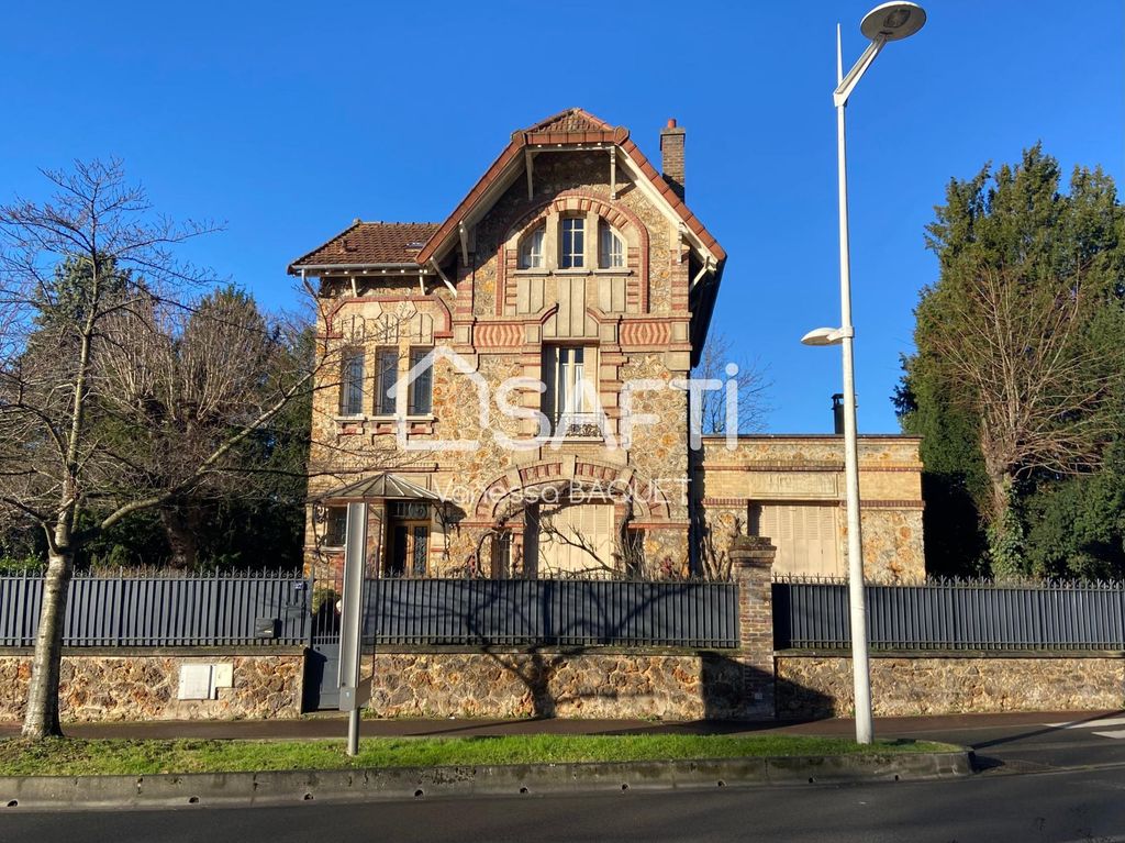 Achat maison à vendre 4 chambres 166 m² - Le Plessis-Bouchard