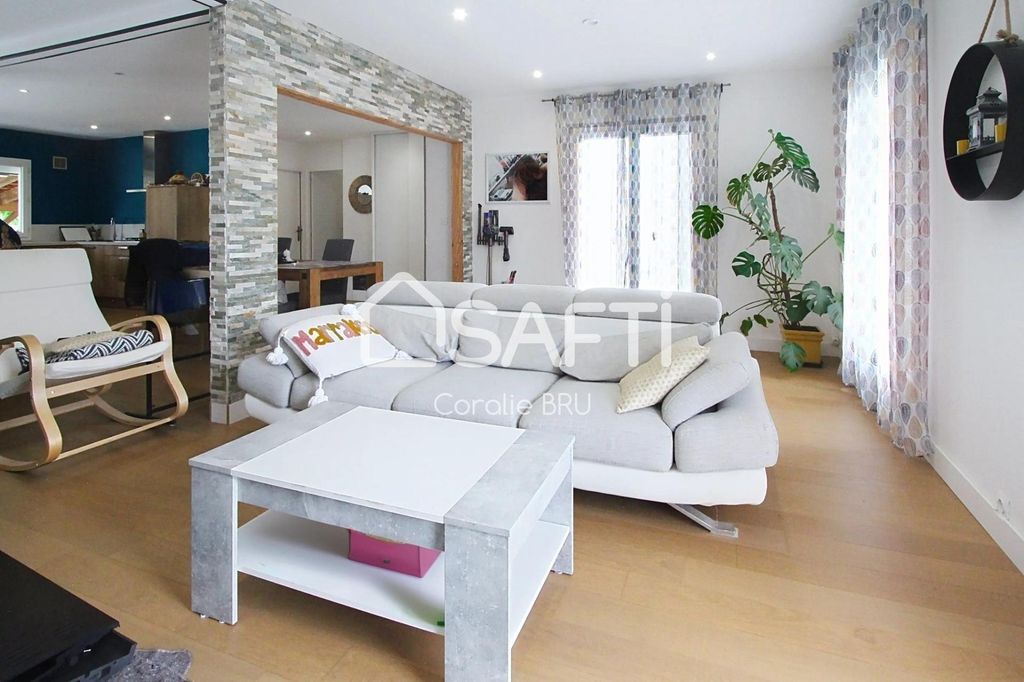 Achat maison à vendre 3 chambres 110 m² - Virsac