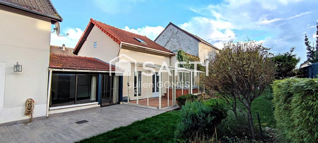 Achat maison à vendre 5 chambres 198 m² - Précy-sur-Marne