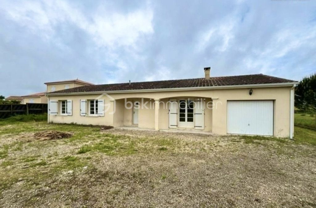 Achat maison à vendre 3 chambres 105 m² - Bernac