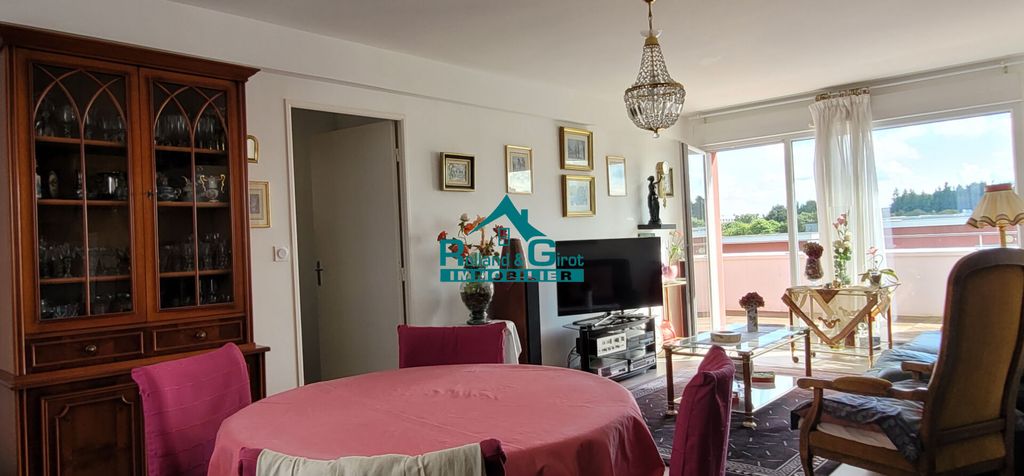 Achat appartement à vendre 5 pièces 84 m² - Noyal-sur-Vilaine