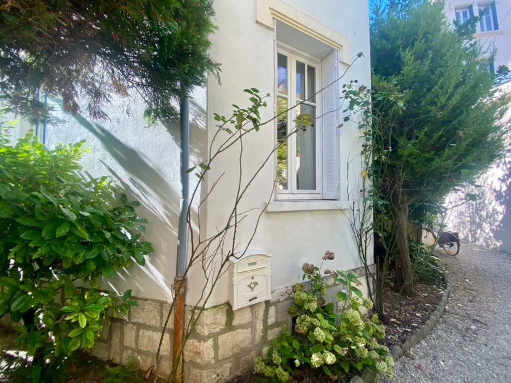 Achat maison à vendre 2 chambres 85 m² - Dijon