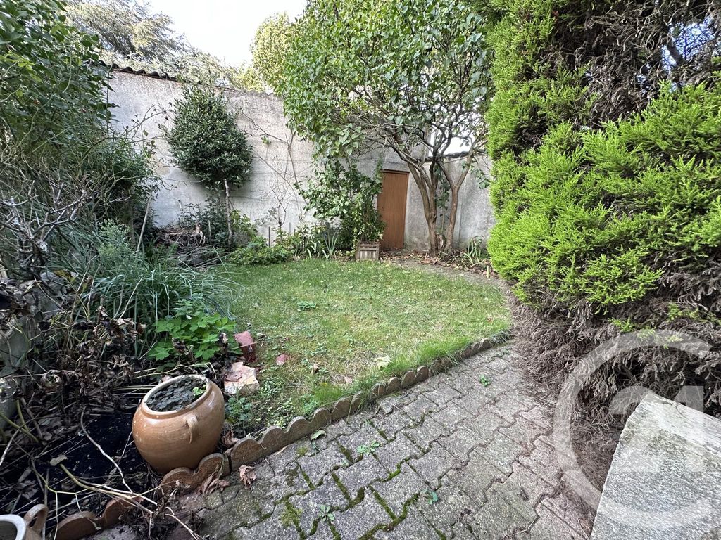 Achat maison à vendre 3 chambres 80 m² - Châteauroux