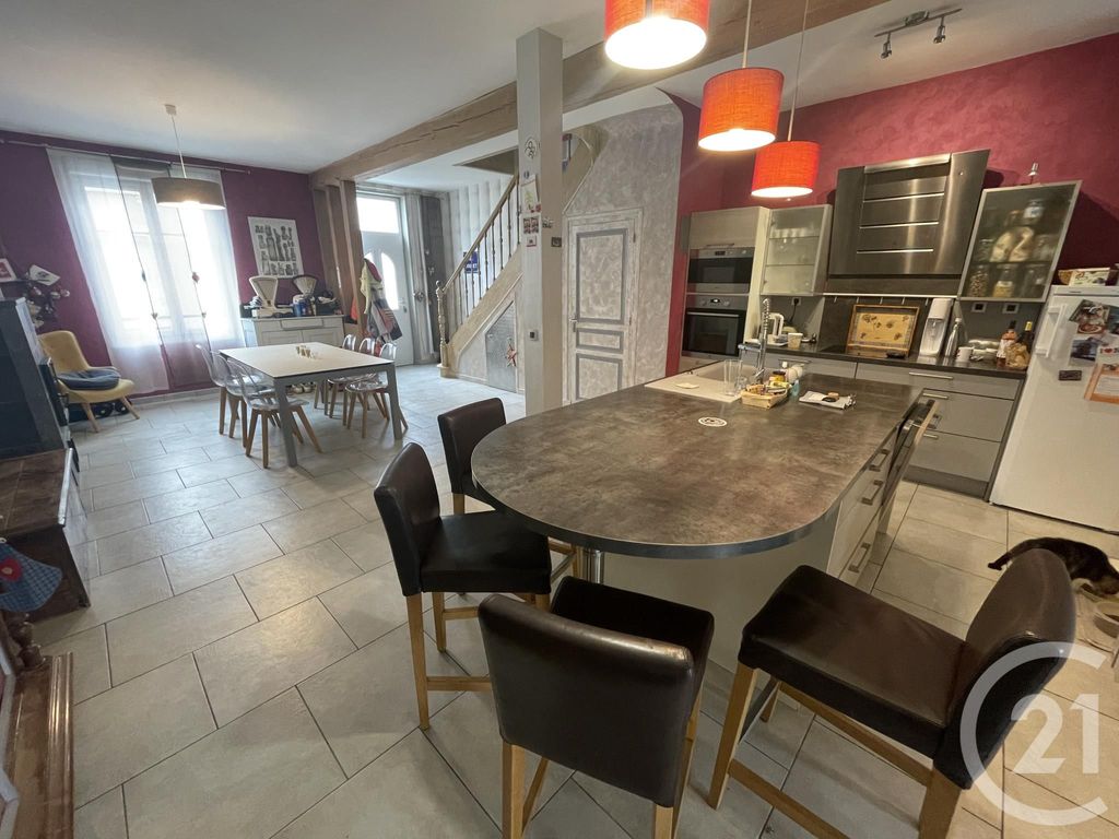 Achat maison à vendre 3 chambres 134 m² - Châteauroux