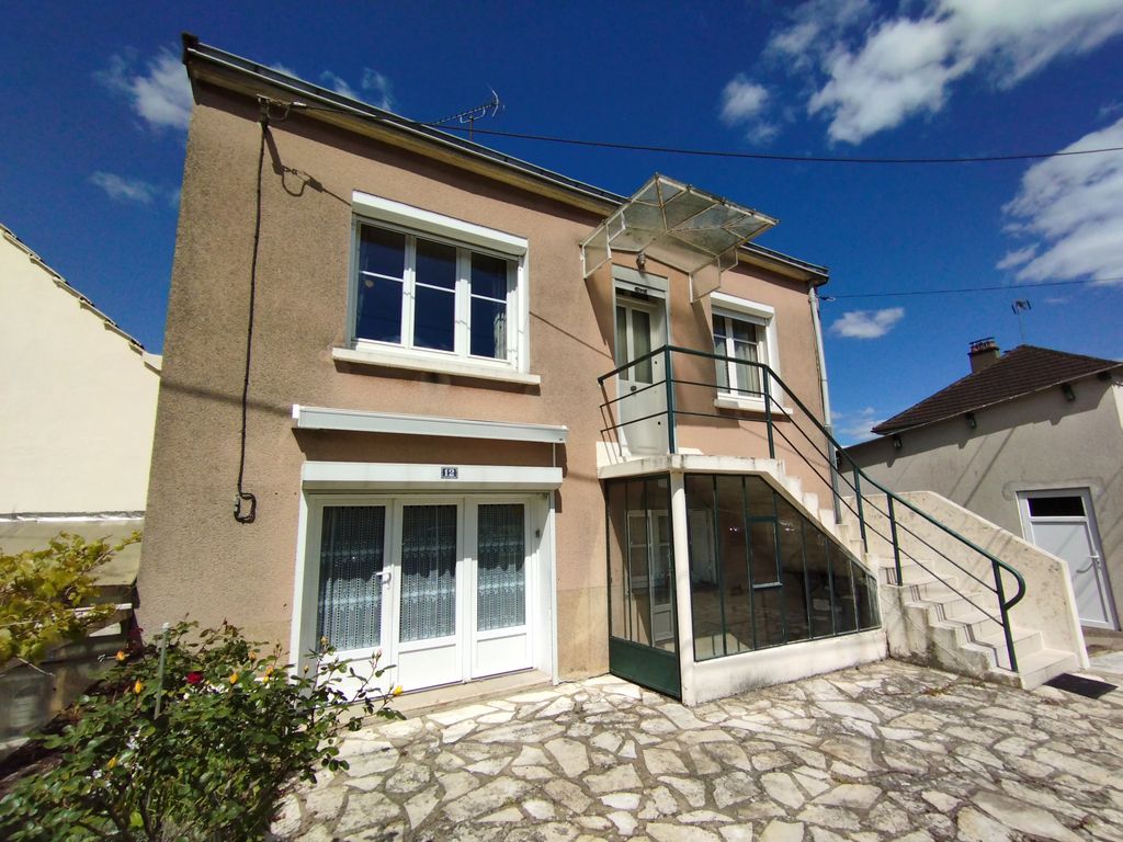 Achat maison à vendre 3 chambres 105 m² - Châteaudun