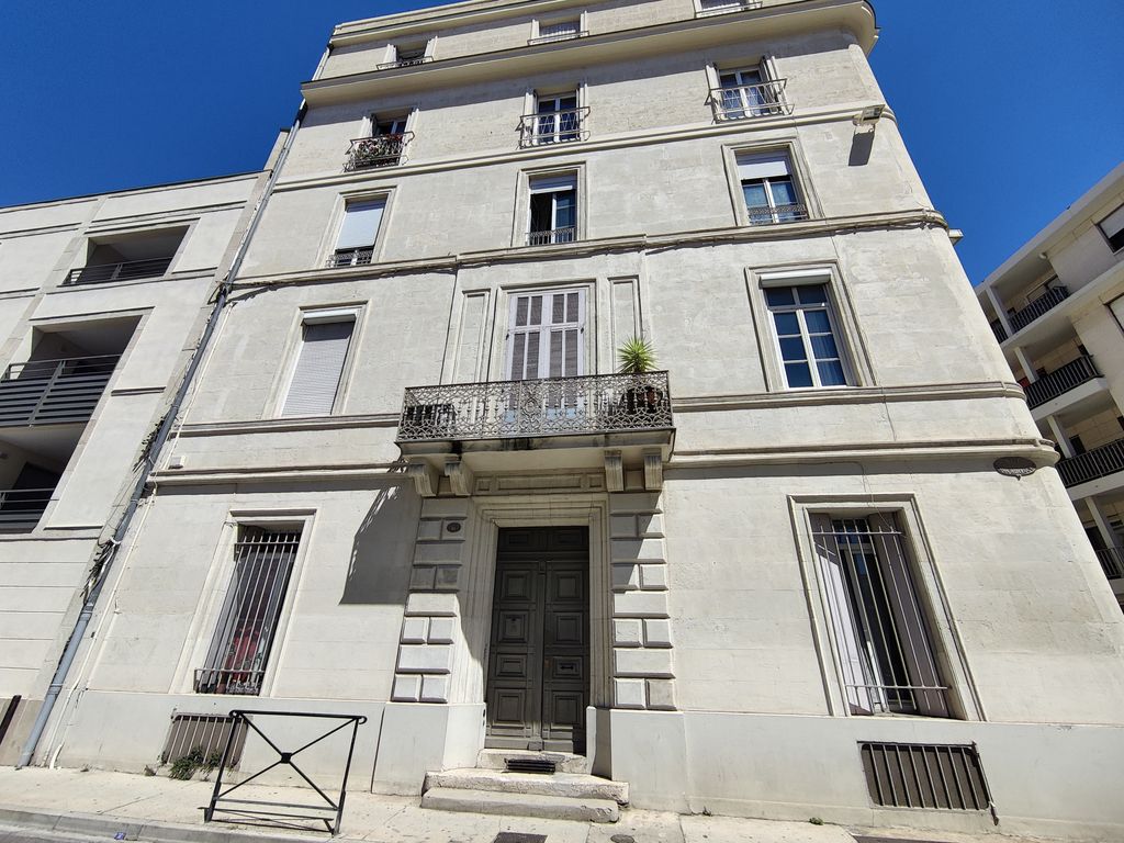 Achat appartement à vendre 2 pièces 42 m² - Nîmes