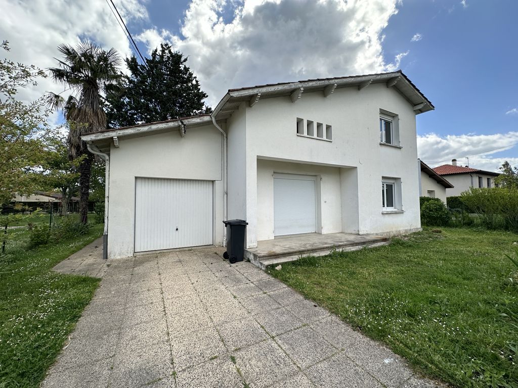 Achat maison à vendre 3 chambres 115 m² - Villeneuve-sur-Lot