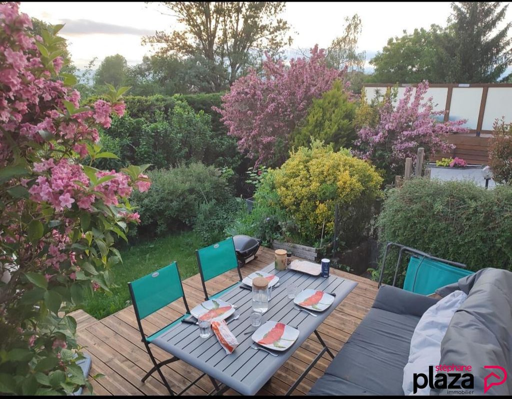 Achat maison à vendre 5 chambres 163 m² - Annemasse