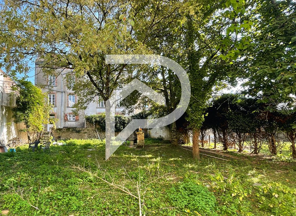 Achat maison à vendre 4 chambres 148 m² - Châteaubriant