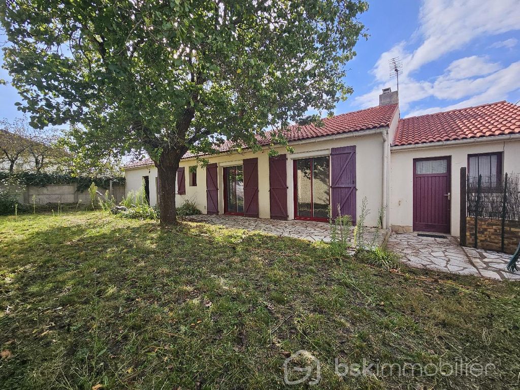 Achat maison à vendre 3 chambres 86 m² - Saint-Sébastien-sur-Loire