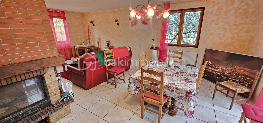 Achat maison à vendre 3 chambres 110 m² - Feurs