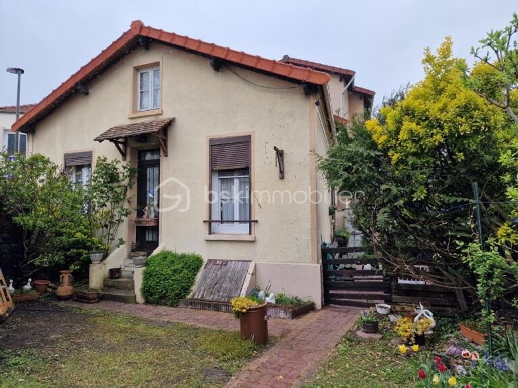 Achat maison à vendre 2 chambres 44 m² - Suresnes