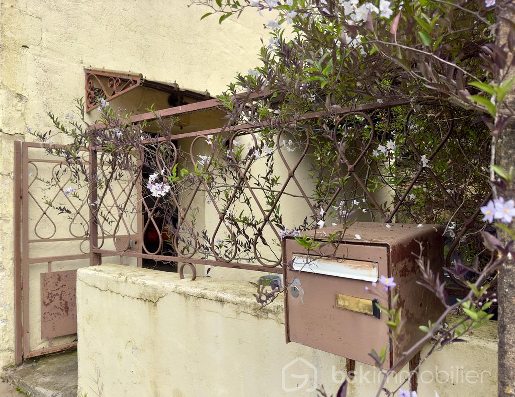 Achat maison à vendre 3 chambres 122 m² - Le Gué-de-Velluire