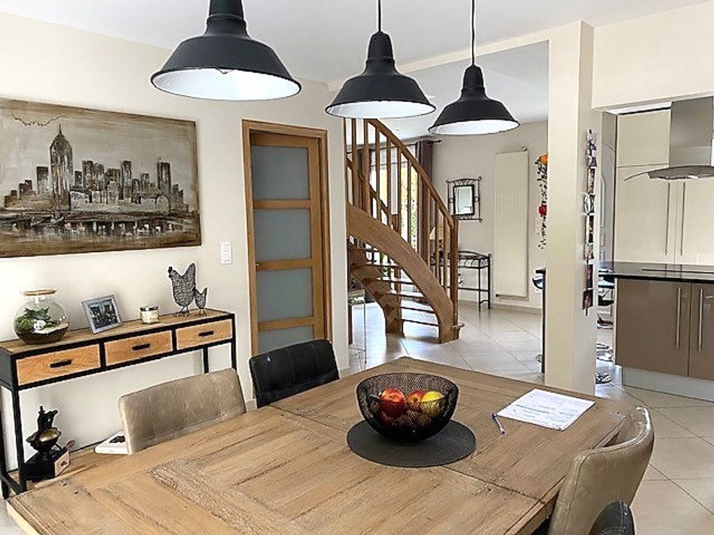 Achat maison à vendre 3 chambres 148 m² - La Chapelle-sur-Erdre