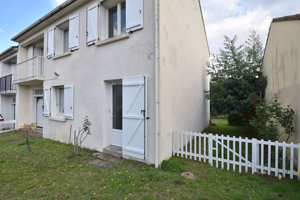 Achat maison à vendre 4 chambres 117 m² - La Montagne